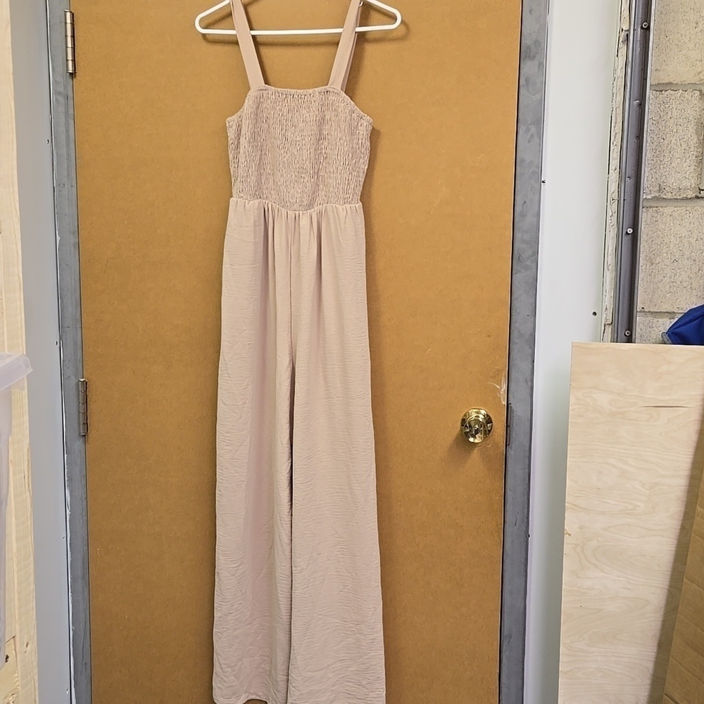 Dokotoo Size M Beige Smocked Jumpsuit